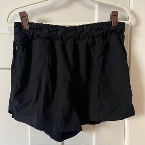 Zella Black Taylor Getaway High Waist Stretch Recycled Polyester Shorts, M